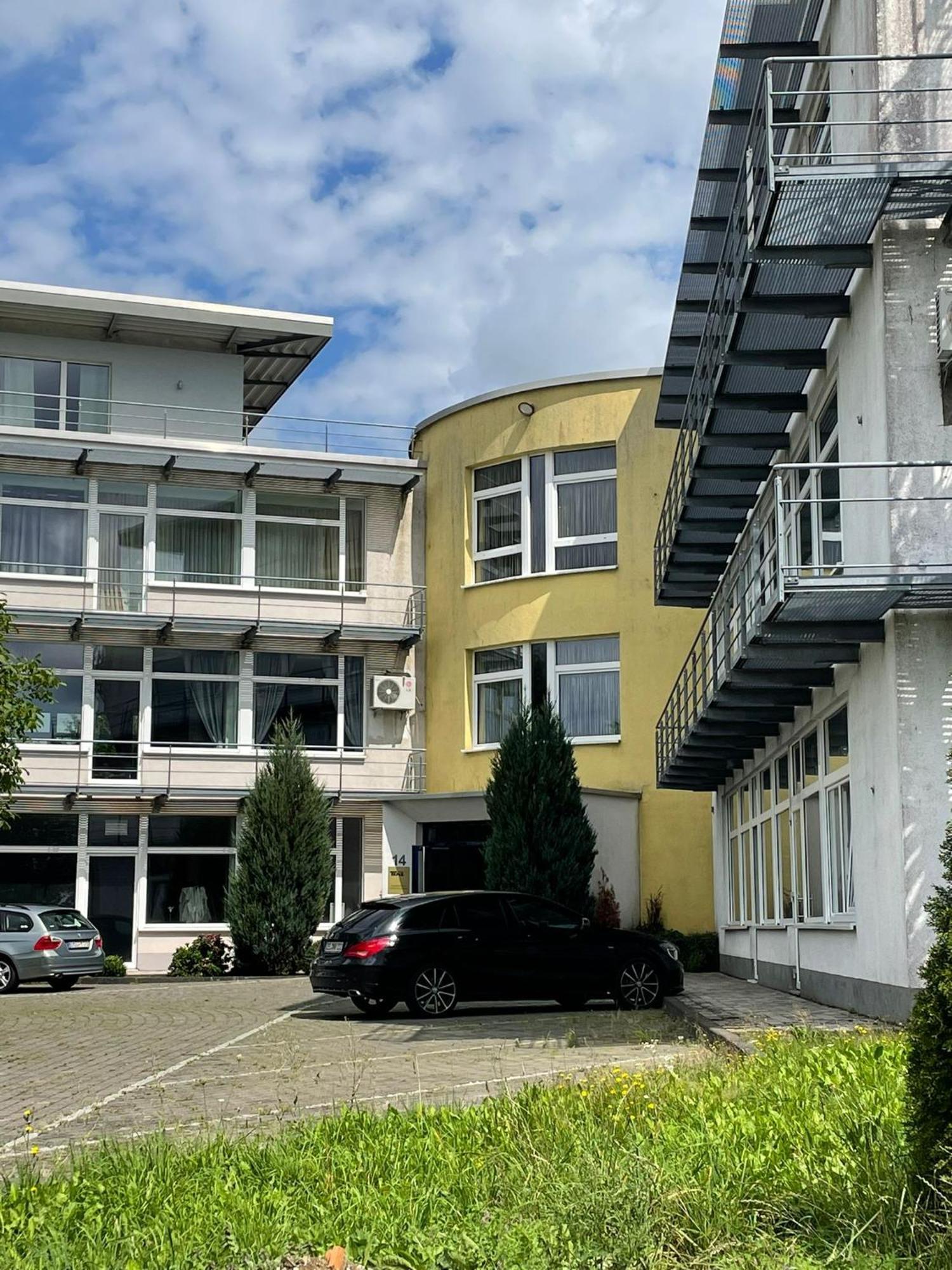 Eventhaus Aparthotel Panzweiler Екстериор снимка