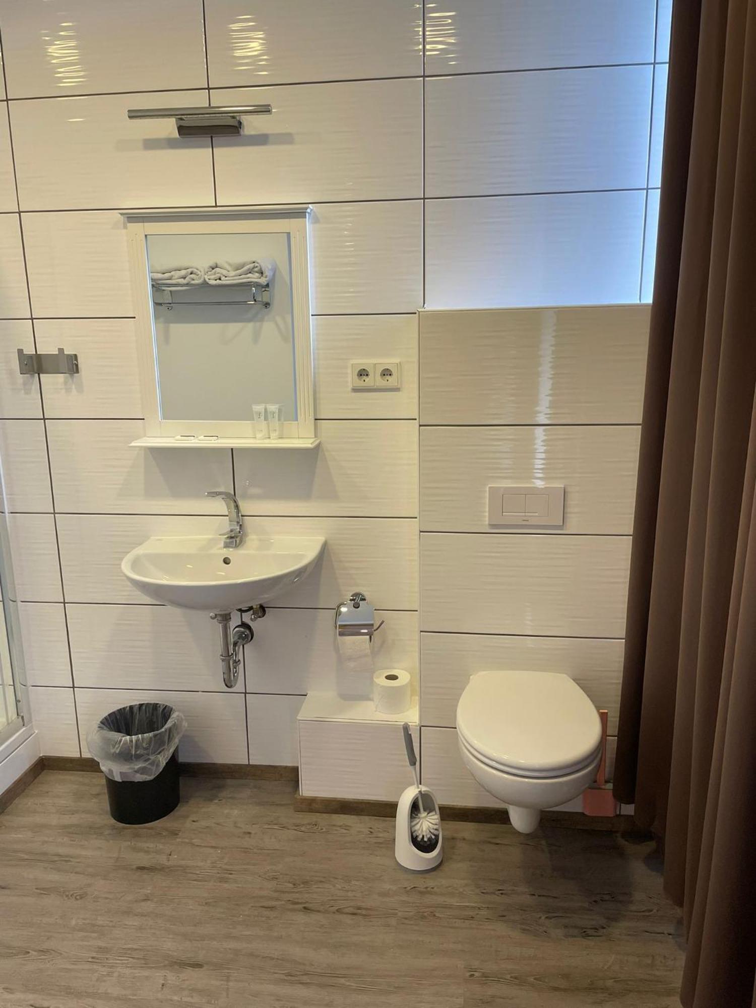 Eventhaus Aparthotel Panzweiler Екстериор снимка