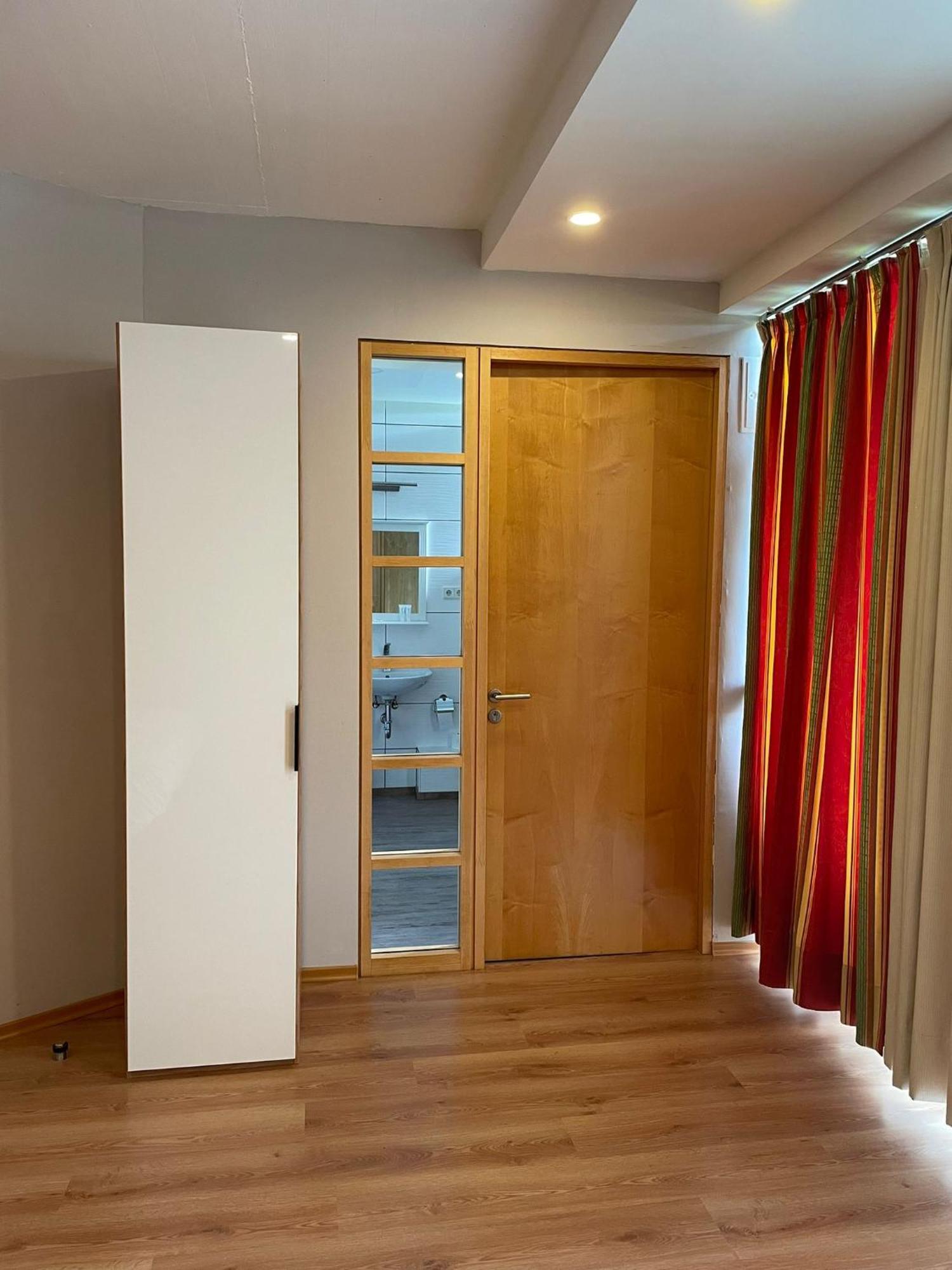 Eventhaus Aparthotel Panzweiler Екстериор снимка